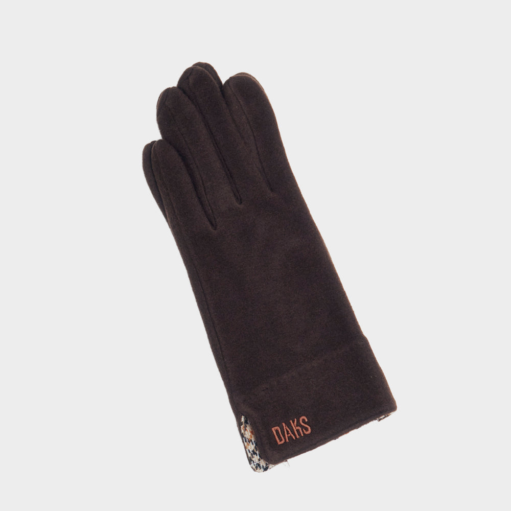 
                      
                        Logo Embroidered Gloves
                      
                    