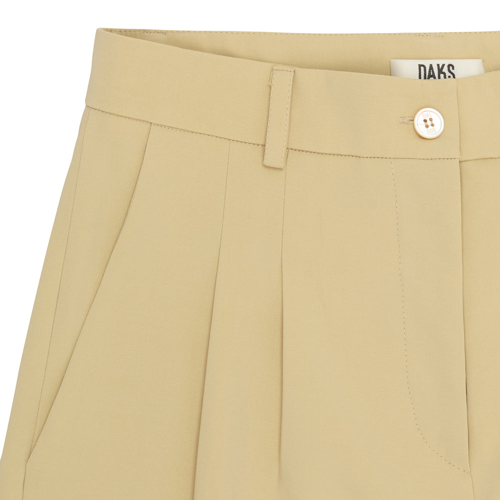 
                      
                        Safari Shorts DAKS L
                      
                    