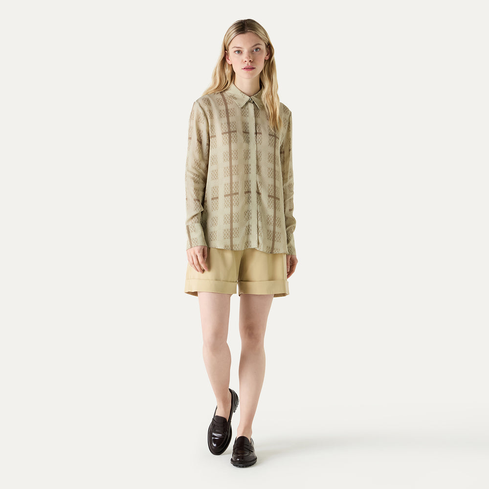 
                      
                        Geo Check Woven Blouse DAKS L
                      
                    