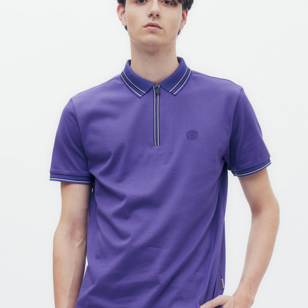 
                      
                        Interlocking DD Logo Zip Polo Shirt
                      
                    