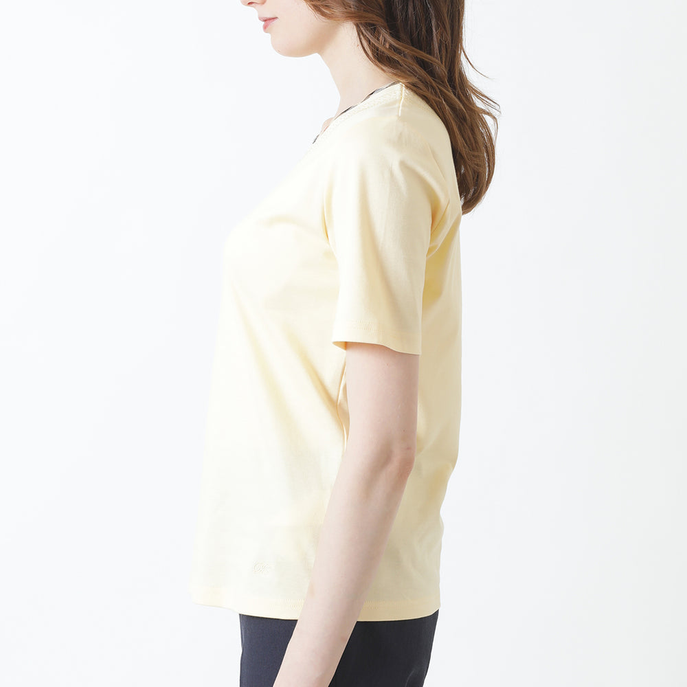 
                      
                        House Check Piping Crew Neck T-Shirt
                      
                    