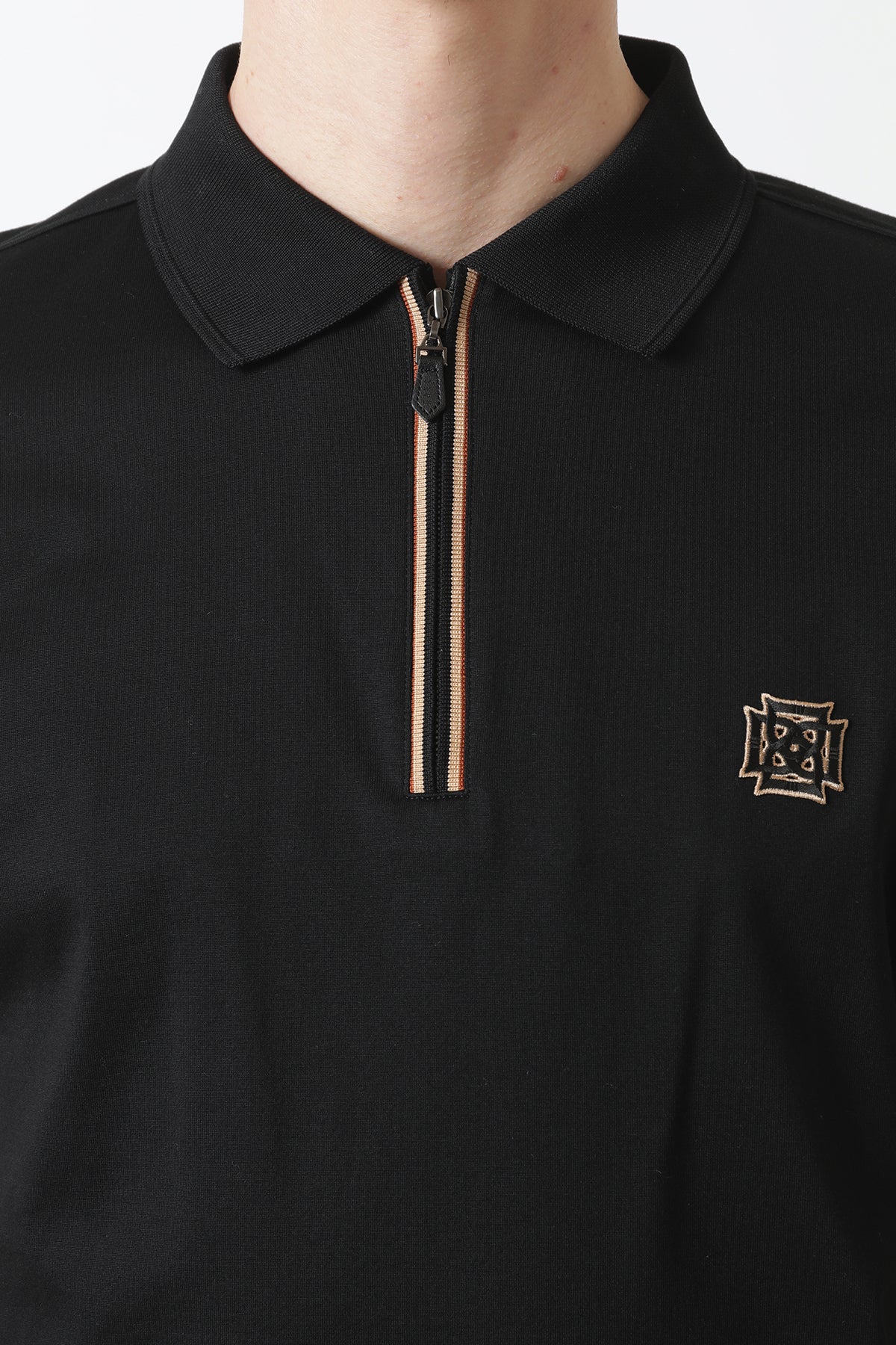 Interlocking D Logo Zip Polo Shirt – DAKS Hong Kong