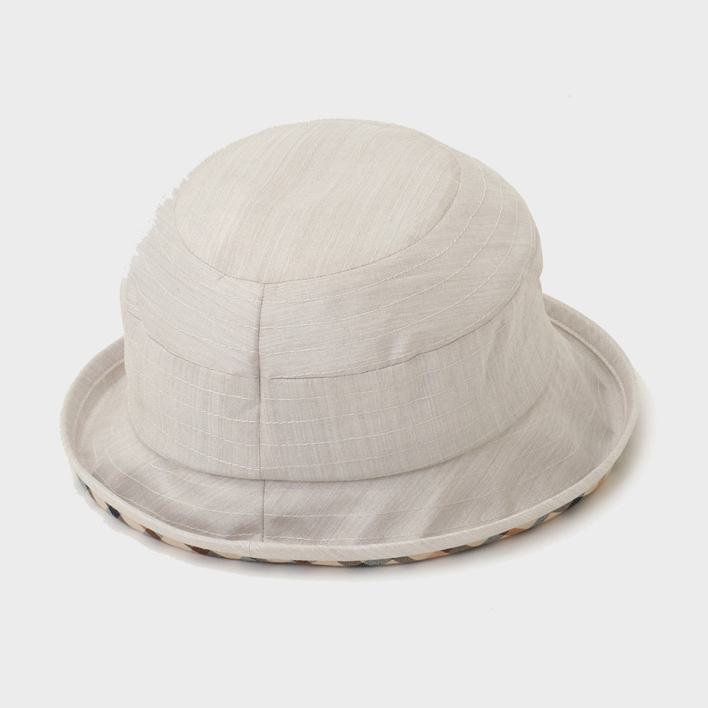 
                      
                        Silk Yarn-dyed Stitch Hat
                      
                    