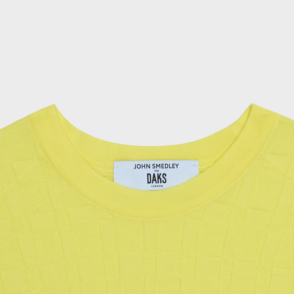 
                      
                        DAKS House Check Sleeveless Top
                      
                    