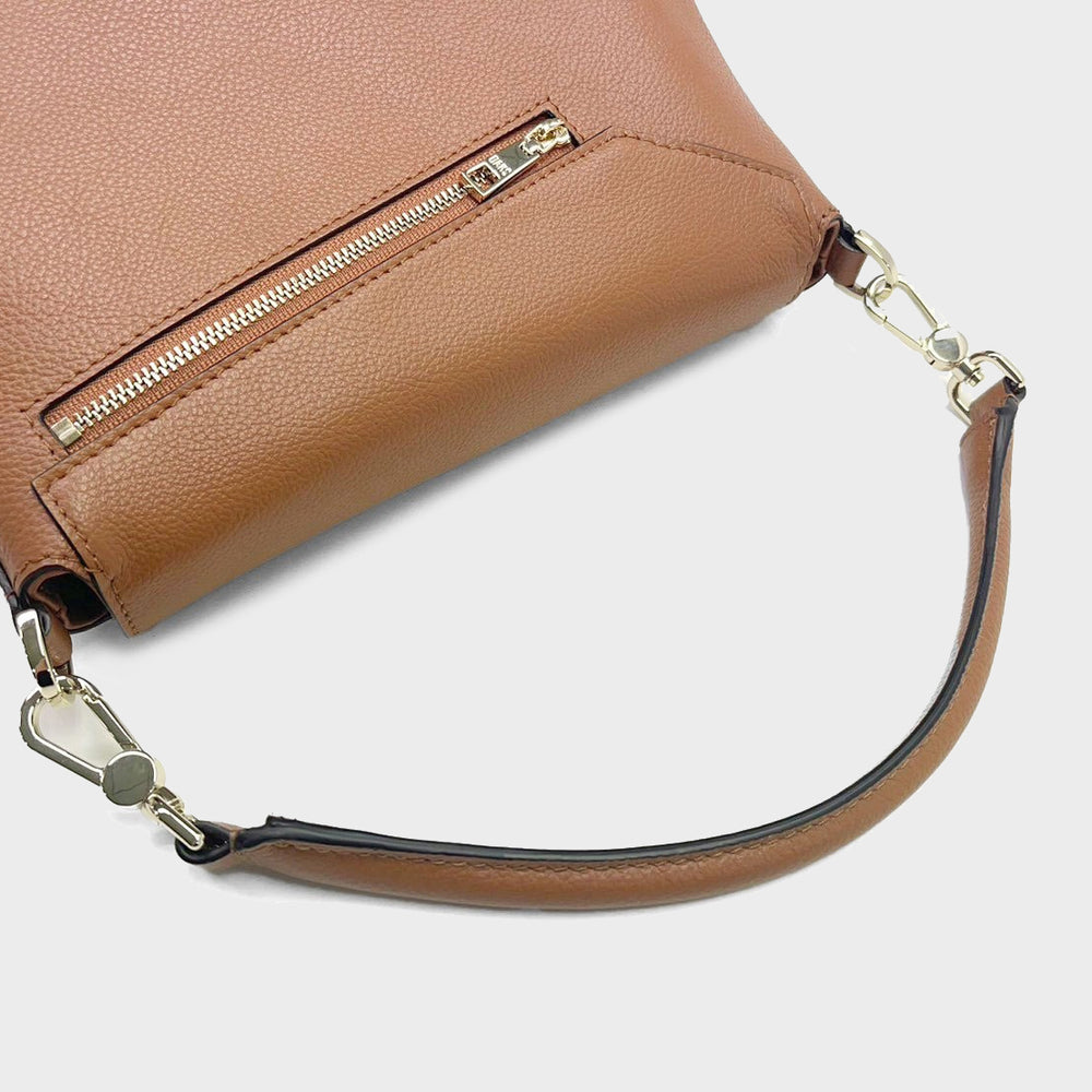 
                      
                        House Check Piping Shoulder Bag
                      
                    